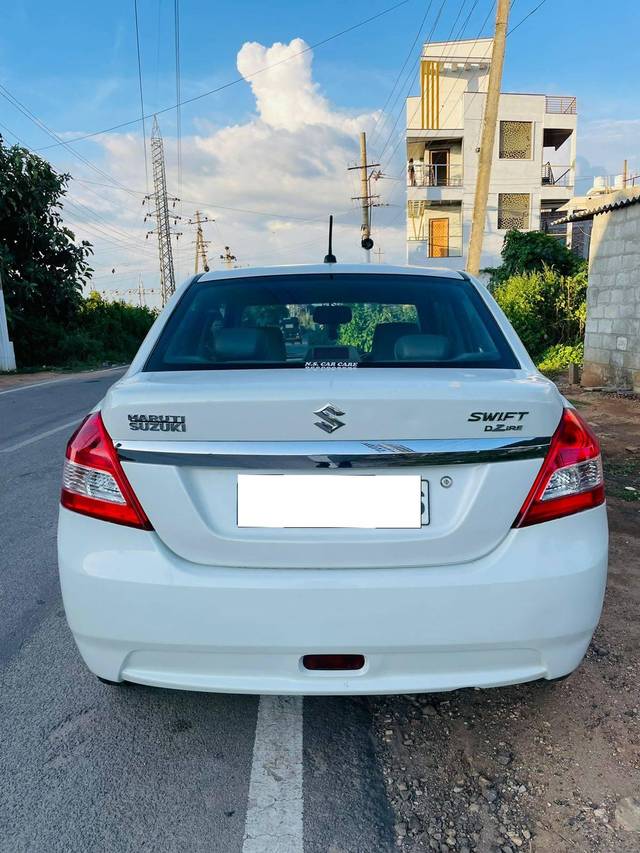 https://images10.gaadi.com/usedcar_image/4138658/original/processed_f8285df38c20175dd9e66fb746257f48.jpg?imwidth=6402