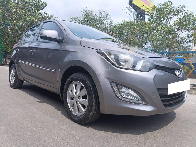 https://images10.gaadi.com/usedcar_image/4138773/original/processed_af307505b63d722a44cbd101478a2463.jpg?imwidth=6400