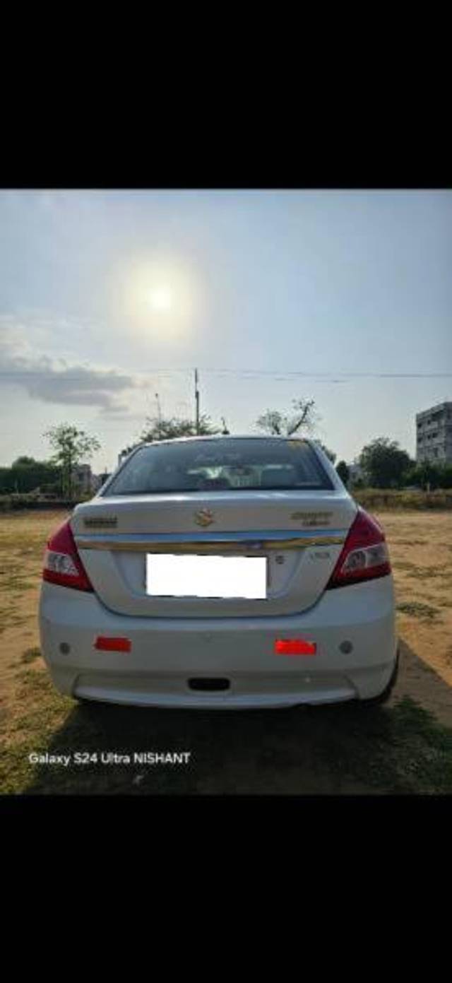 https://images10.gaadi.com/usedcar_image/4138829/original/processed_61eabd93-0f4b-4683-b93c-ed29696a3aa0.jpg?imwidth=6401