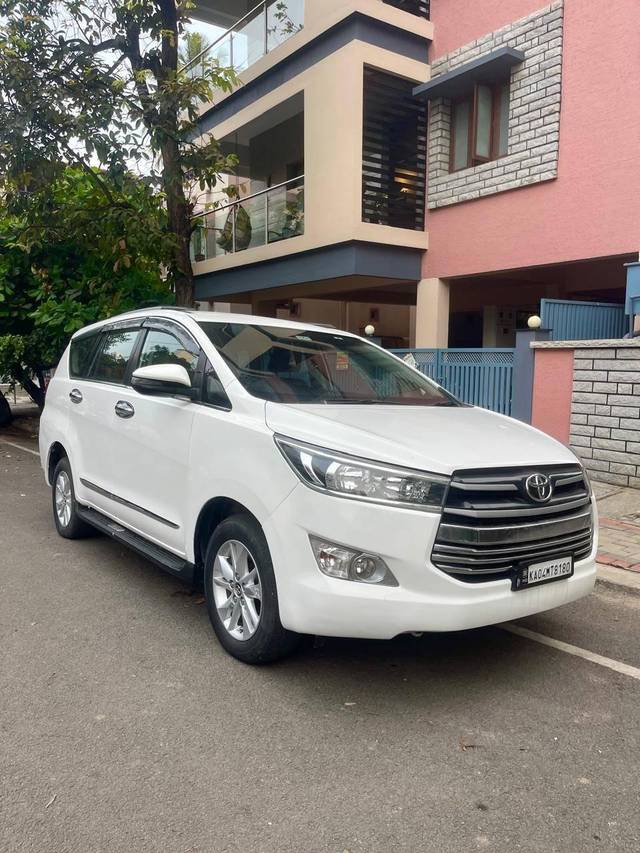 https://images10.gaadi.com/usedcar_image/4139335/original/processed_575a040da96298169aa90607a890a3b1.jpeg?imwidth=6400