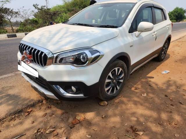 https://images10.gaadi.com/usedcar_image/4139576/original/processed_38a8b4d3-f0e8-46b3-a9c3-b7b970317fd9.jpg?imwidth=6400