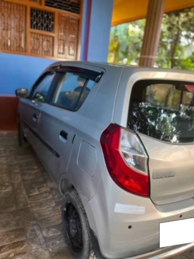 https://images10.gaadi.com/usedcar_image/4139679/original/processed_d3d70765-6dca-42e8-84e7-c57cc712c320.jpeg?imwidth=6402