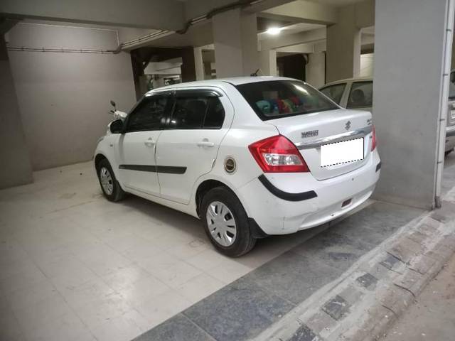 https://images10.gaadi.com/usedcar_image/4139698/original/processed_429ac1b2-8d2a-4a55-a2fc-187351fc46f5.jpg?imwidth=6401