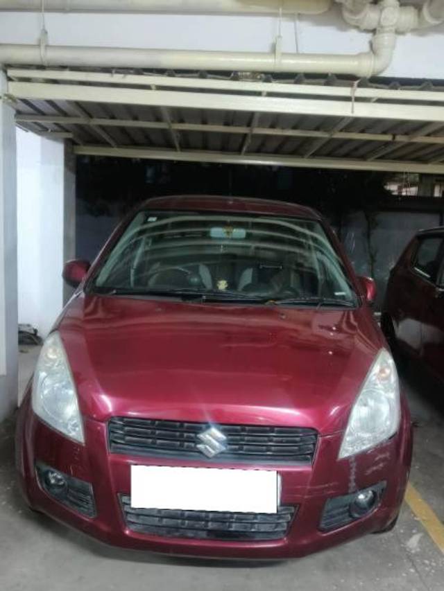 https://images10.gaadi.com/usedcar_image/4139723/original/processed_d8a78871-19ef-43a0-af7b-d7d47497235e.jpg?imwidth=6400