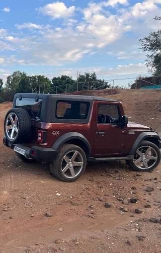 Mahindra Thar Mahindra Thar LX 4-Str Hard Top Diesel AT BSVI