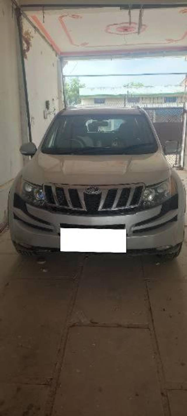 https://images10.gaadi.com/usedcar_image/4140309/original/processed_af4cf7ed-7abc-49ec-802e-e2dbf3434098.jpg?imwidth=6400