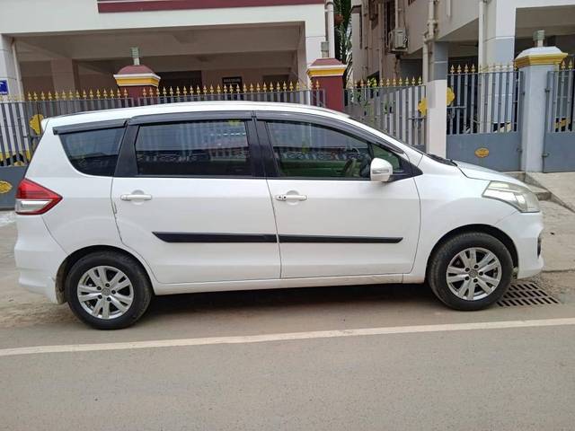 https://images10.gaadi.com/usedcar_image/4140406/original/processed_f80cabca578c594252413a557c0417b3.jpg?imwidth=6401