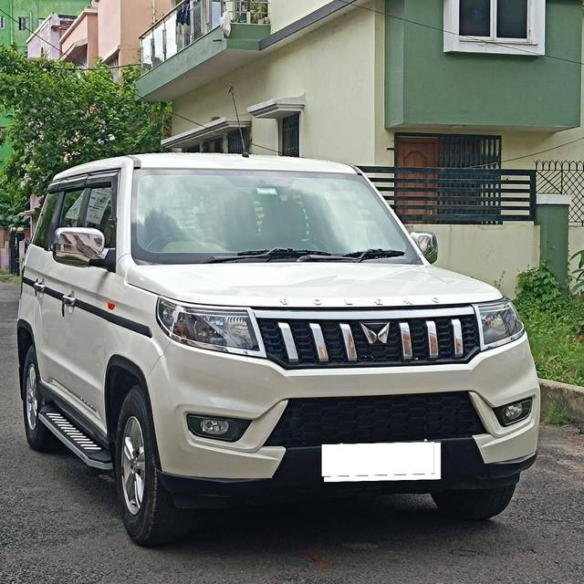 https://images10.gaadi.com/usedcar_image/4140590/original/processed_19ce1113da59fd198022a937f5f28452.jpg?imwidth=6400