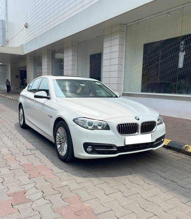 https://images10.gaadi.com/usedcar_image/4140697/original/processed_1ed63bf72f70f599488dccaf5ad247b7.jpg?imwidth=6400