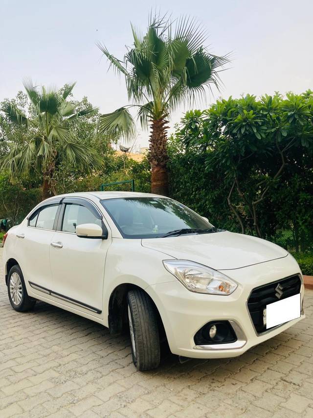 https://images10.gaadi.com/usedcar_image/4140780/original/processed_b9381048414555decc37cbcda9071875.jpg?imwidth=6400