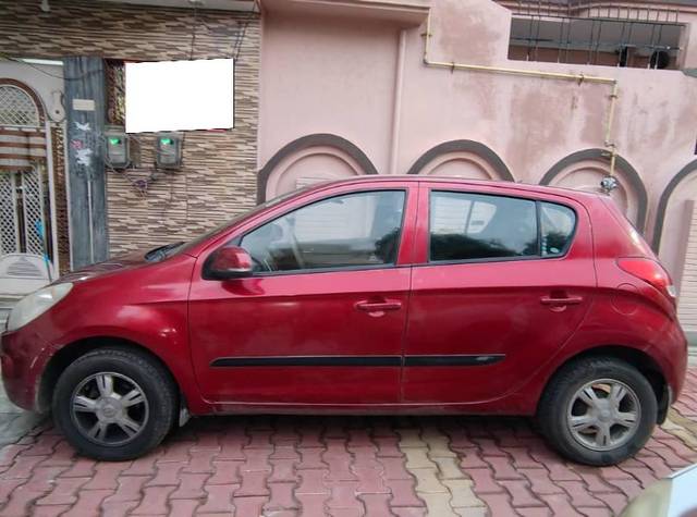 https://images10.gaadi.com/usedcar_image/4140836/original/processed_eea93d35-6f37-4e84-a847-ac8dc8c68cb8.jpg?imwidth=6402