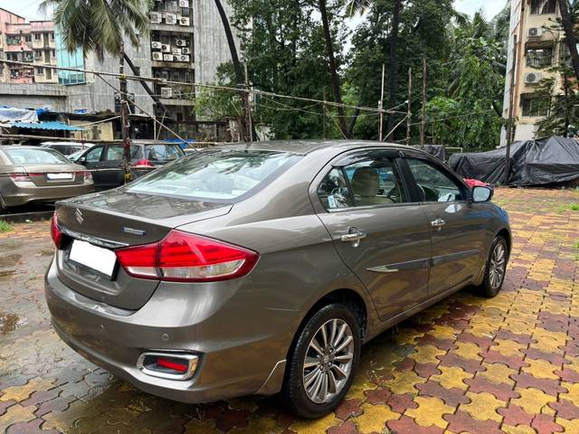 https://images10.gaadi.com/usedcar_image/4140998/original/08daf2d1f82cfb235c689713714bd76a.jpg?imwidth=6402