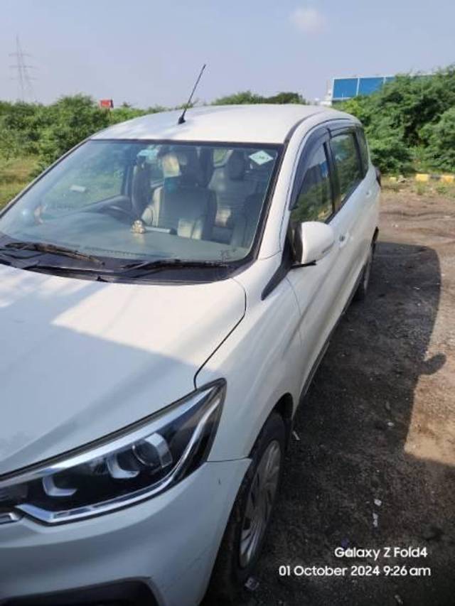 https://images10.gaadi.com/usedcar_image/4141058/original/processed_6fbd6810-6d50-4a1f-b3d5-125322b547d3.jpeg?imwidth=6402