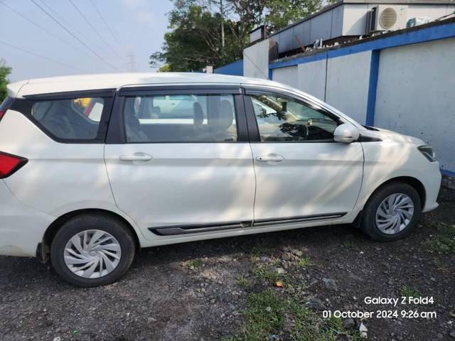 https://images10.gaadi.com/usedcar_image/4141058/original/processed_cc6c15bc-559d-4ce2-8b7b-305b7900d2c2.jpeg?imwidth=6400