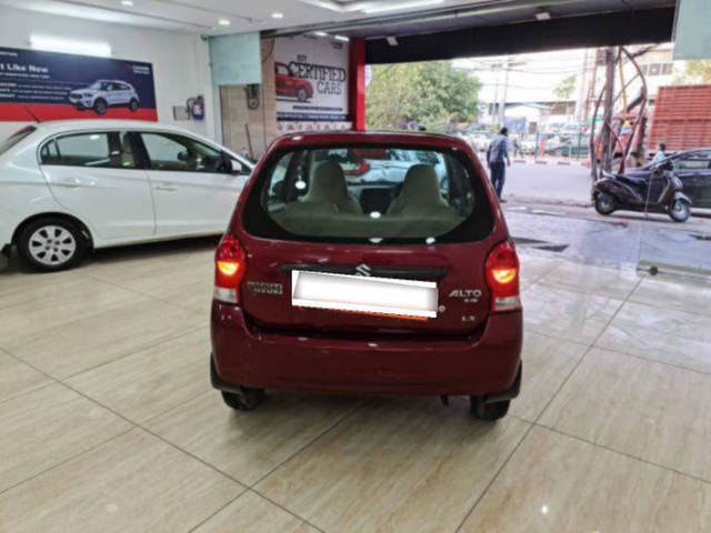 https://images10.gaadi.com/usedcar_image/4141208/original/processed_7b2ac6a56de8b7032f5ca1e7d8852dab.png?imwidth=6401