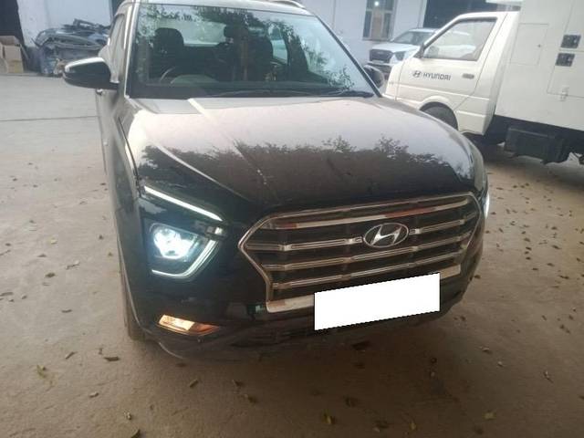 https://images10.gaadi.com/usedcar_image/4141557/original/processed_35ecb59f-715f-4fe8-9d24-4464ae3efa72.jpeg?imwidth=6400