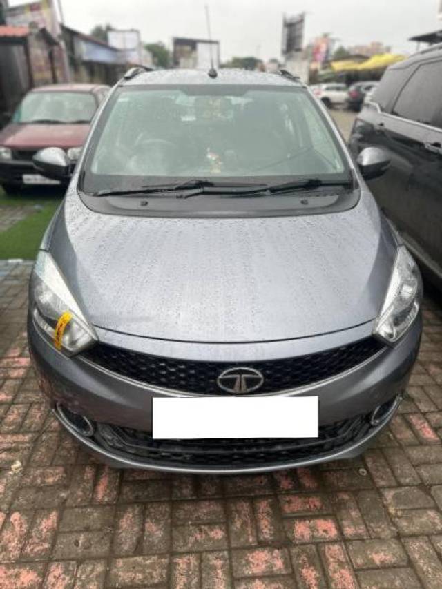 https://images10.gaadi.com/usedcar_image/4141619/original/processed_a6aaf546-fe19-47b1-b4e5-54a4a33fd6f9.jpeg?imwidth=6400