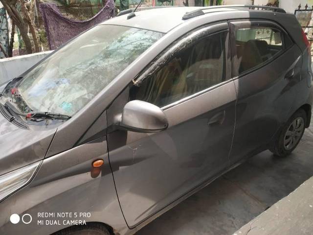 https://images10.gaadi.com/usedcar_image/4142083/original/processed_e1830b2e-b6c2-4369-83d2-428be55b44b8.jpg?imwidth=6402