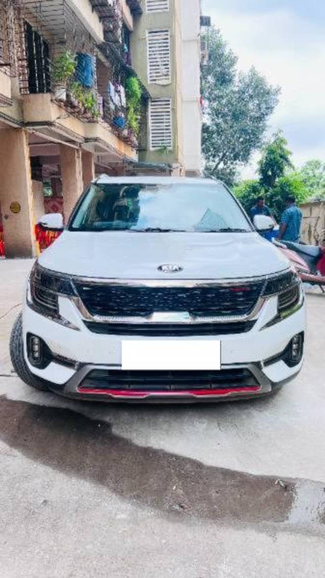 https://images10.gaadi.com/usedcar_image/4142127/original/processed_2d84ab7f-b1d8-4310-8a2c-0c6979c32533.JPG?imwidth=6400