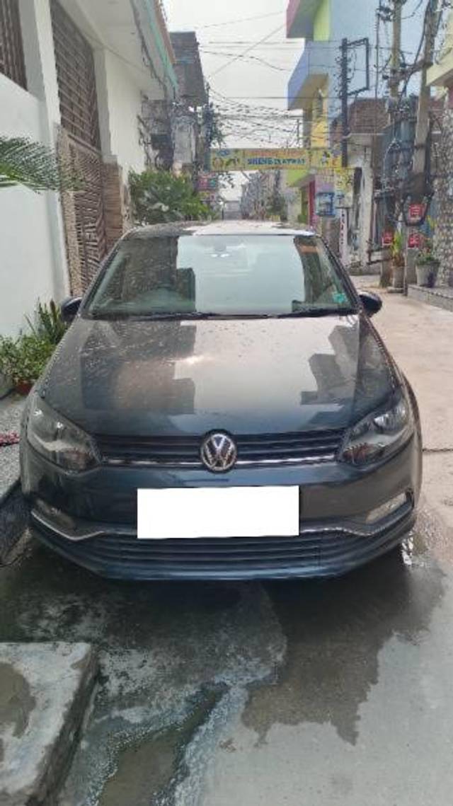 https://images10.gaadi.com/usedcar_image/4142183/original/processed_914a43e7-36d8-48ea-b826-97cc6a464d7a.jpg?imwidth=6400