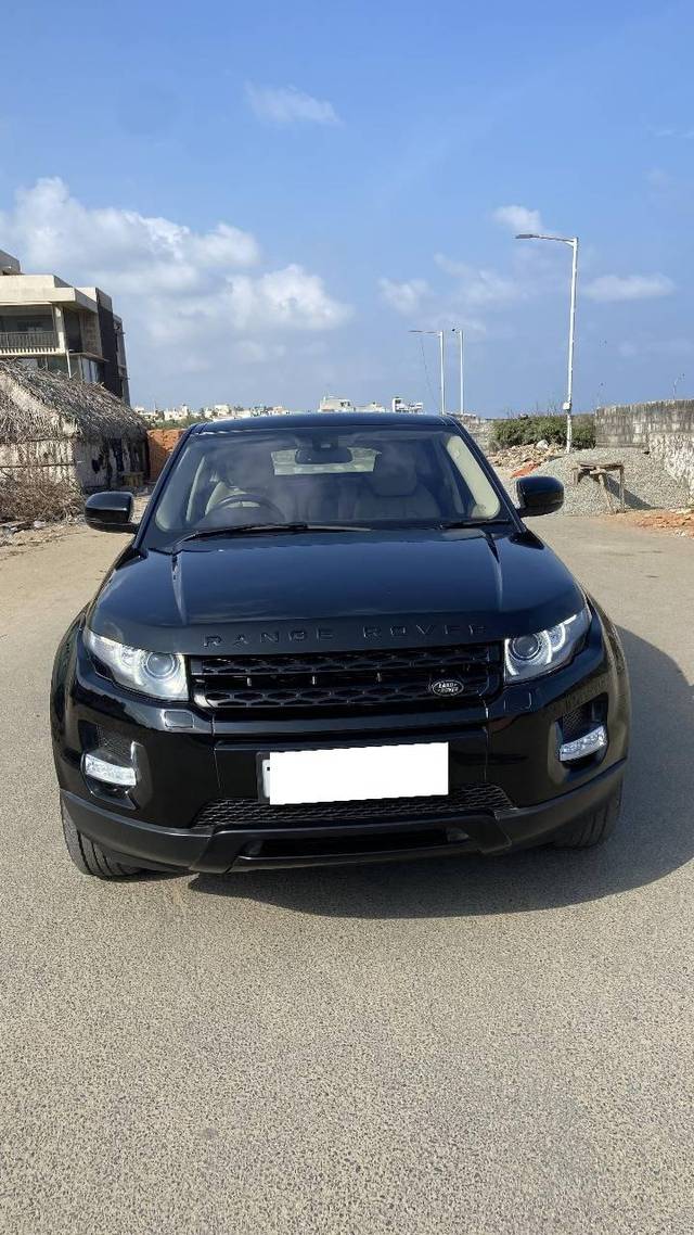 https://images10.gaadi.com/usedcar_image/4142196/original/processed_39e75c4cfe0f04572dfe3e91a25d9d7f.jpg?imwidth=6400