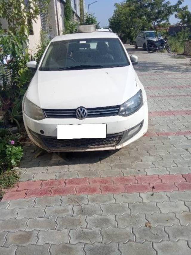 https://images10.gaadi.com/usedcar_image/4142206/original/processed_30ae002b-cd0d-4533-ba45-3a851440cd8b.jpg?imwidth=6400