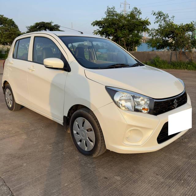 https://images10.gaadi.com/usedcar_image/4142269/original/processed_a525166d6d96f469423b05e31e780ccb.jpg?imwidth=6400