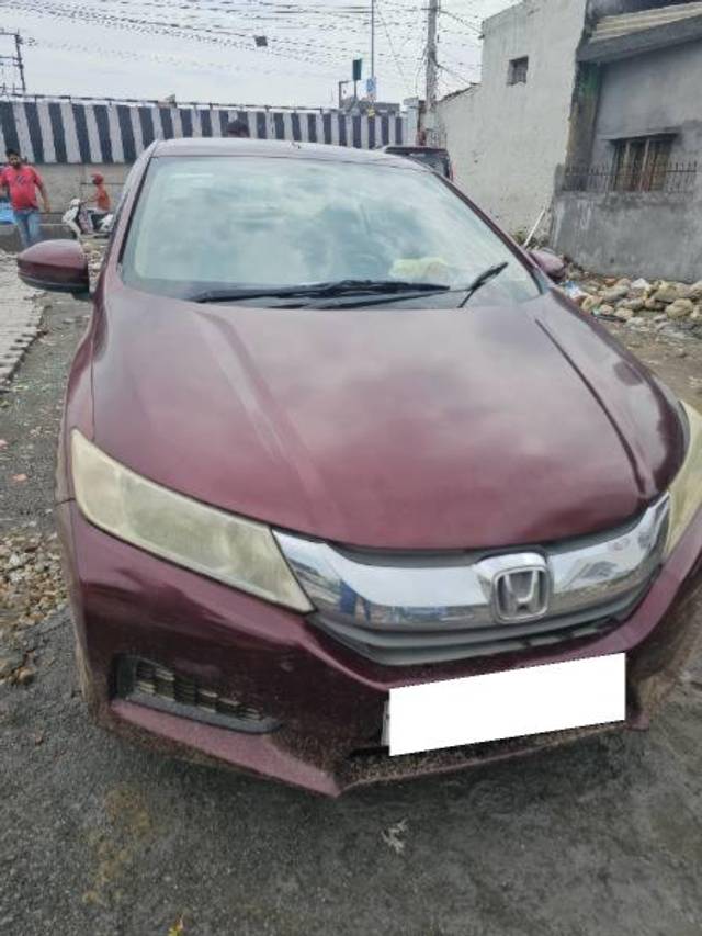 https://images10.gaadi.com/usedcar_image/4142354/original/processed_7aa3022b-7ba8-4d88-a631-3f665aed2b7b.jpg?imwidth=6400