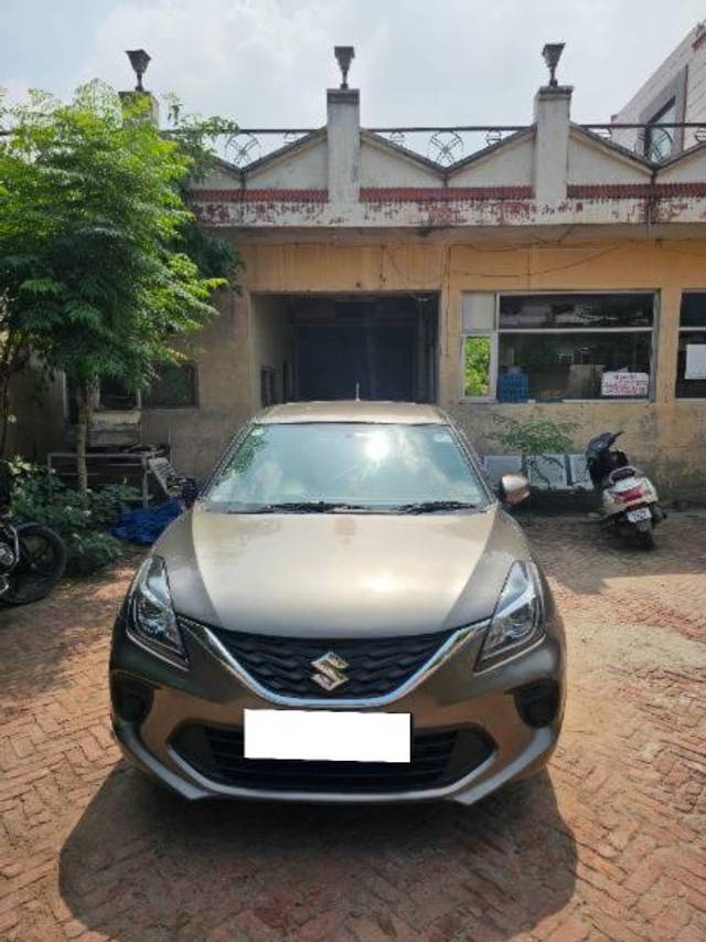 https://images10.gaadi.com/usedcar_image/4142393/original/processed_19a3e02f-aff6-438b-9633-b236efccb7d8.jpg?imwidth=6400