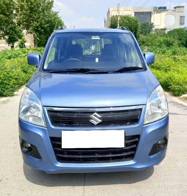 https://images10.gaadi.com/usedcar_image/4142405/original/processed_60e43769fed37f2d8da5775f44ec7864.jpg?imwidth=6400