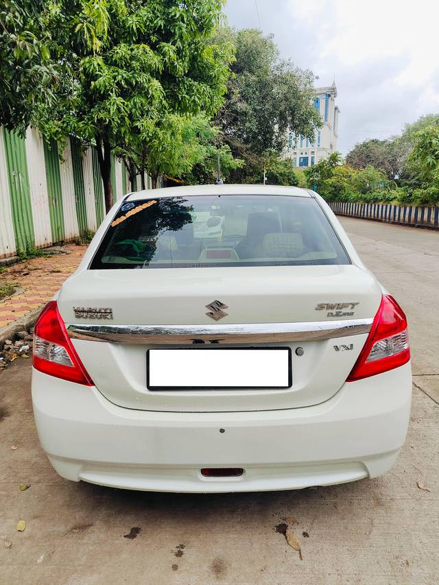 https://images10.gaadi.com/usedcar_image/4142510/original/processed_5375dbdbf5183b74077e2ba17465c862.jpg?imwidth=6402