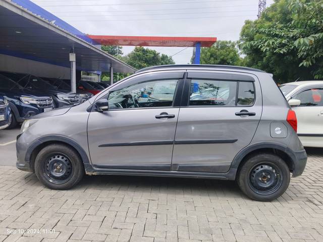 https://images10.gaadi.com/usedcar_image/4142544/original/processed_6c18e7208ba582ae1a2da74f71d69ecd.jpg?imwidth=6402