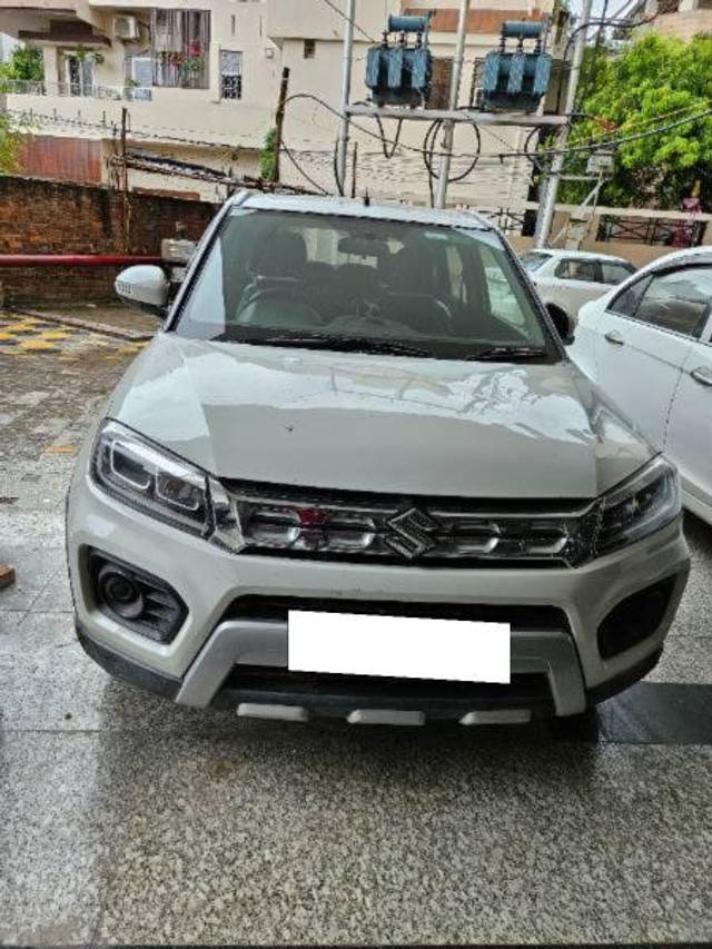 https://images10.gaadi.com/usedcar_image/4142678/original/processed_09906935-a9b8-420a-b1e0-e36d542b4e48.jpg?imwidth=6400