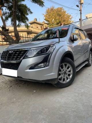 Mahindra XUV500 Mahindra XUV500 W11 FWD Diesel