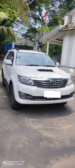 Toyota Fortuner 2011-2016 Toyota Fortuner 4x2 AT