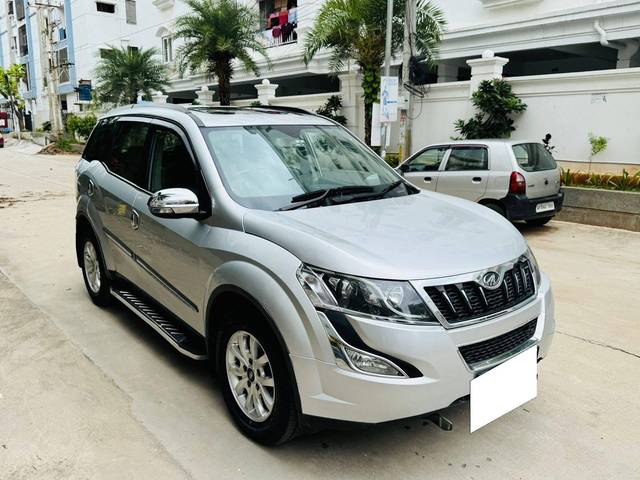 https://images10.gaadi.com/usedcar_image/4142829/original/processed_c0982654c2b9f8560a6d584e2eeb766f.jpg?imwidth=6400