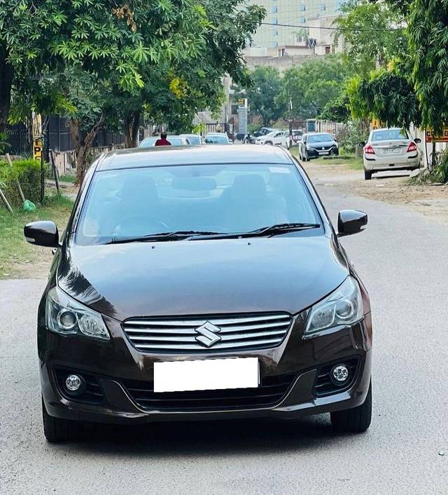 https://images10.gaadi.com/usedcar_image/4142857/original/processed_d2eeb6fb478c41f3d5275dd3ef428fda.jpg?imwidth=6401