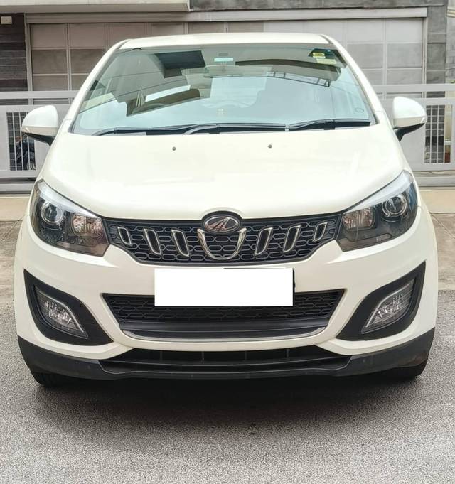 https://images10.gaadi.com/usedcar_image/4142937/original/processed_21cfa16e892a81261a1d0a3b3e6f4805.jpg?imwidth=6400