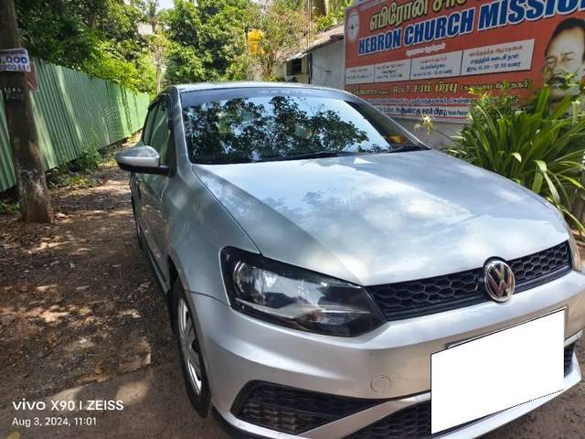 https://images10.gaadi.com/usedcar_image/4143029/original/processed_e47a44d2-aba0-4d6b-9755-92f145b3f236.jpg?imwidth=6400