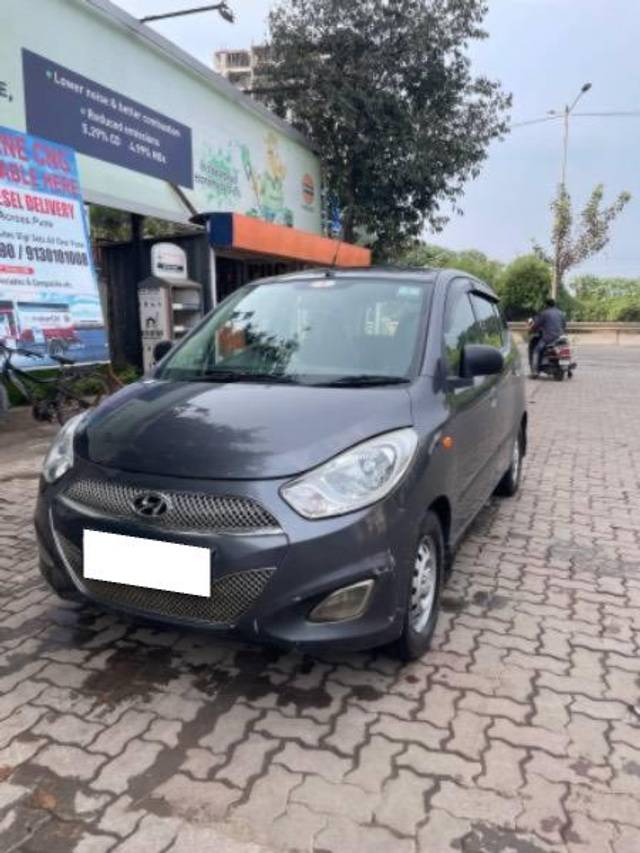 https://images10.gaadi.com/usedcar_image/4143033/original/processed_d702431d-3fee-4be4-bc18-ec72dfc779d5.jpeg?imwidth=6400