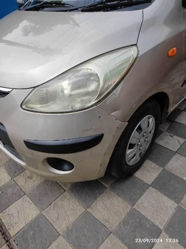 https://images10.gaadi.com/usedcar_image/4143055/original/processed_a6de56a8-e9c9-4954-bc57-b0692948675f.jpg?imwidth=6402