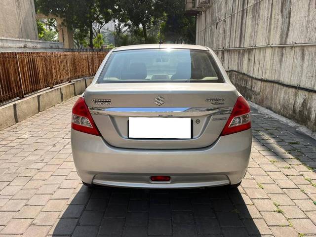 https://images10.gaadi.com/usedcar_image/4143080/original/processed_57069deecb8f74b3cd73b001492d2e55.jpg?imwidth=6402