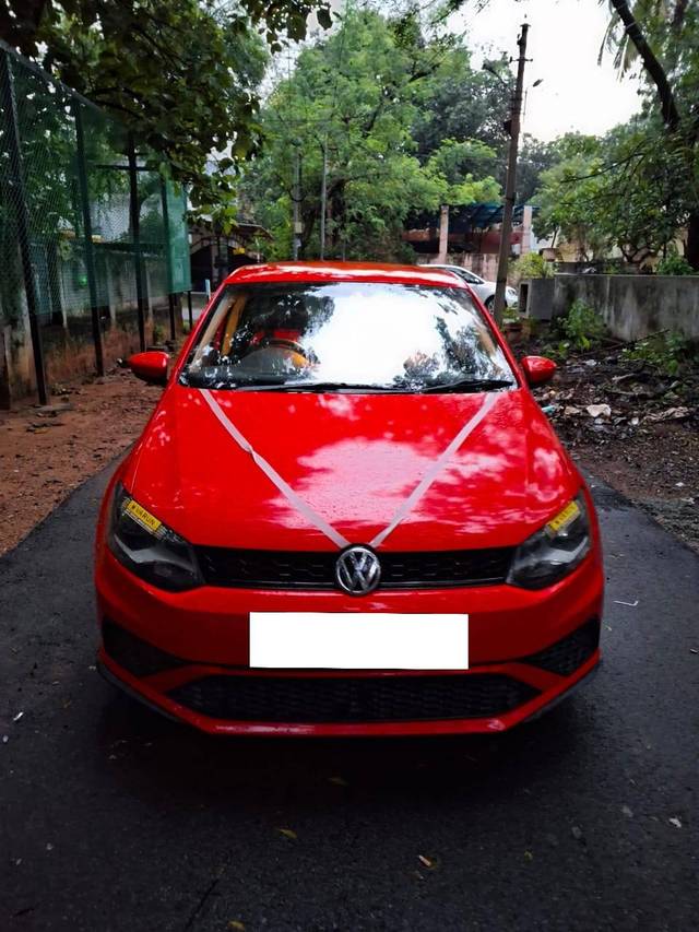 https://images10.gaadi.com/usedcar_image/4143082/original/processed_7889141859fb1bea79d7202a82fbbede.jpg?imwidth=6400