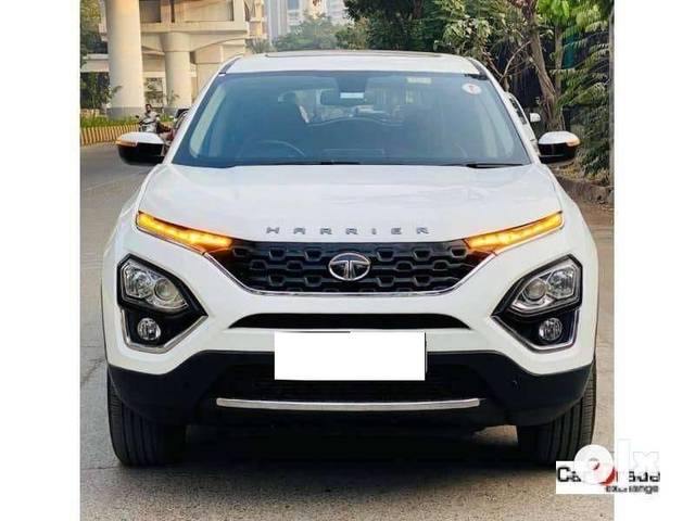 https://images10.gaadi.com/usedcar_image/4143104/original/processed_bf741195-b0af-4d9d-9df6-1d34e672a2c1.jpg?imwidth=6402