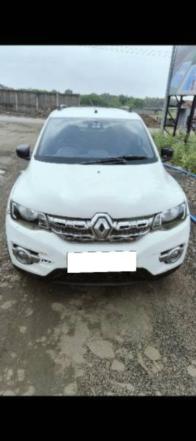 https://images10.gaadi.com/usedcar_image/4143204/original/processed_3282a26c-4275-4a1b-a81d-5de5616e8183.jpg?imwidth=6400