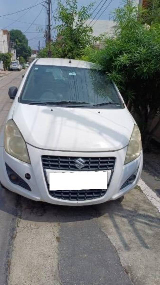 https://images10.gaadi.com/usedcar_image/4143301/original/processed_c26dc6fd-1c75-4174-b4db-a2e65981624b.jpg?imwidth=6400