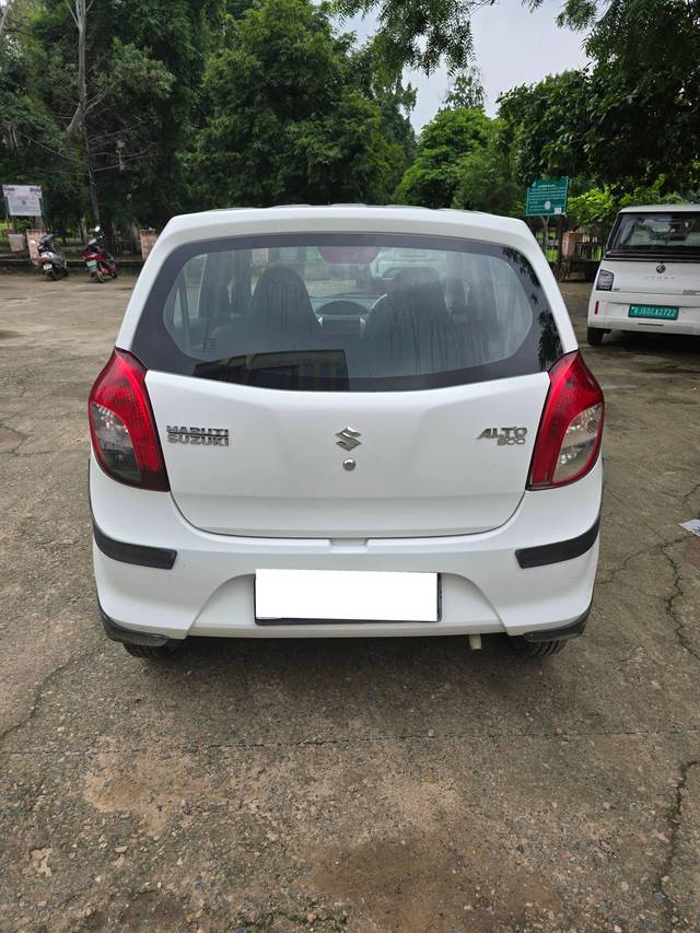 https://images10.gaadi.com/usedcar_image/4143308/original/processed_16da7143975cbf68ff0e8dc53f1083b7.jpg?imwidth=6401