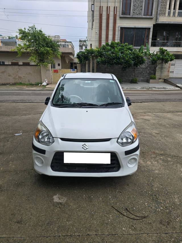 https://images10.gaadi.com/usedcar_image/4143308/original/processed_31eae767671d56d40d6cbcc0ae0f8807.jpg?imwidth=6402