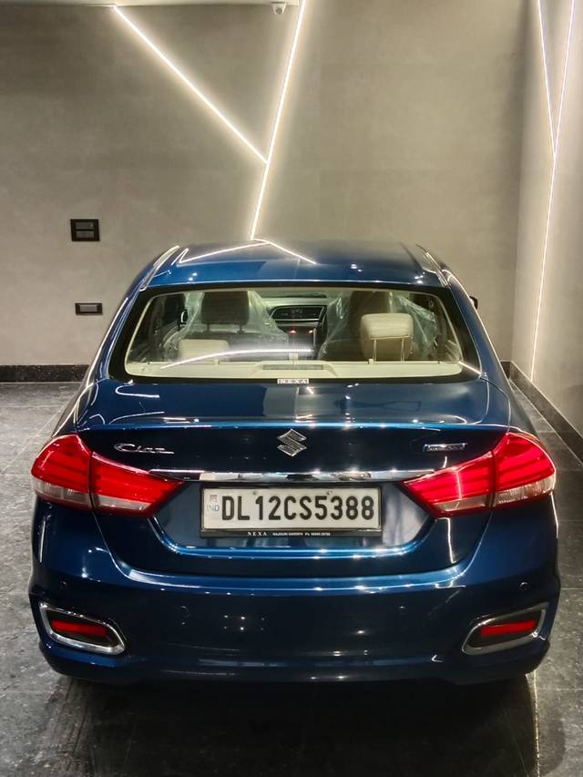 https://images10.gaadi.com/usedcar_image/4143537/original/c5b56fc450dc54c95e5dee528977ddeb.jpg?imwidth=6401