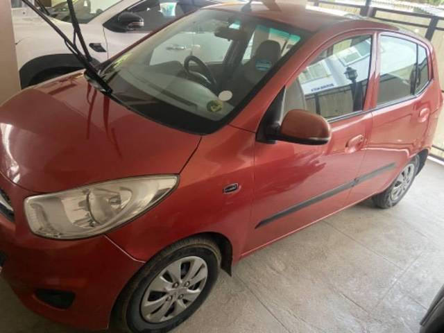 https://images10.gaadi.com/usedcar_image/4143639/original/processed_8f840fba-1050-4f14-82a1-643db611e6a6.jpeg?imwidth=6400